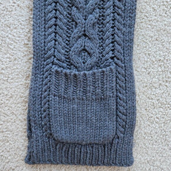 Banana Republic Merino Wool Chunky Cable Scarf with POCKETS - Picture 4 of 9